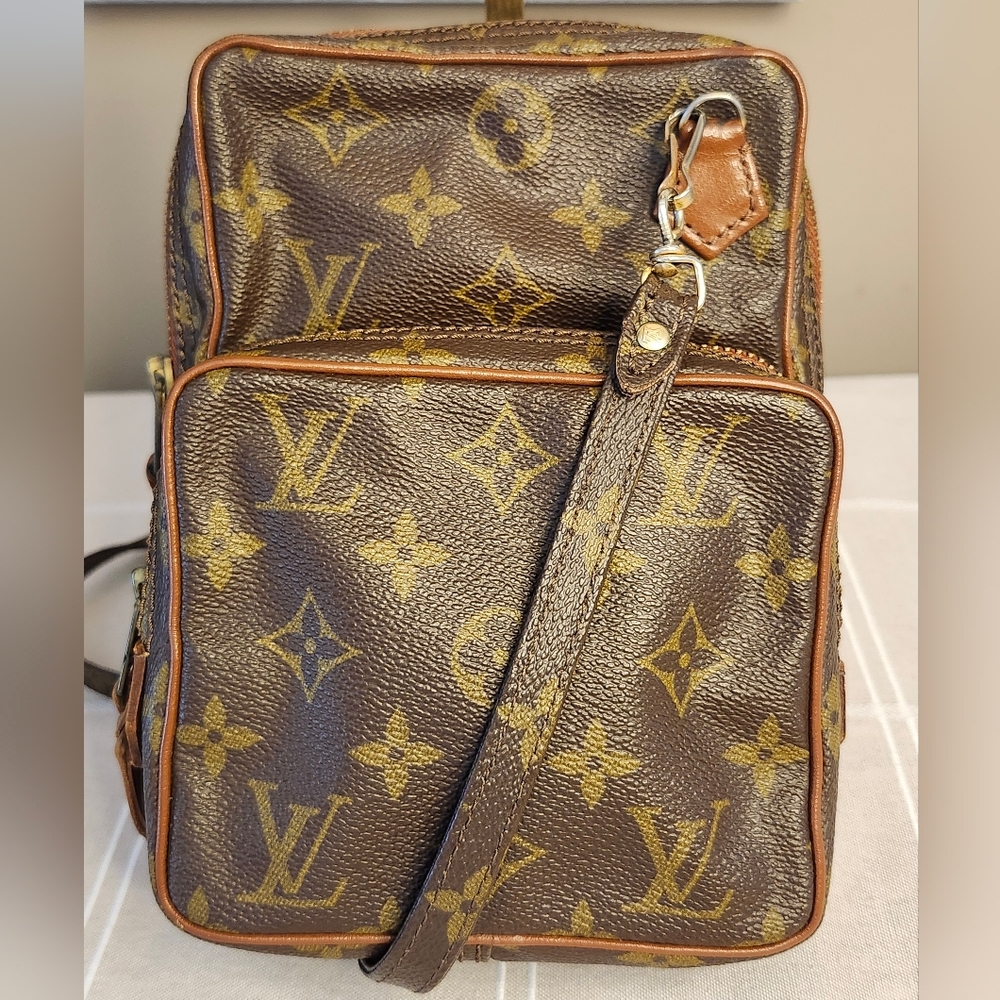 ✨️ Louis Vuitton Brown Mini Amazone Monogram Canvas Crossbody Bag ✨️